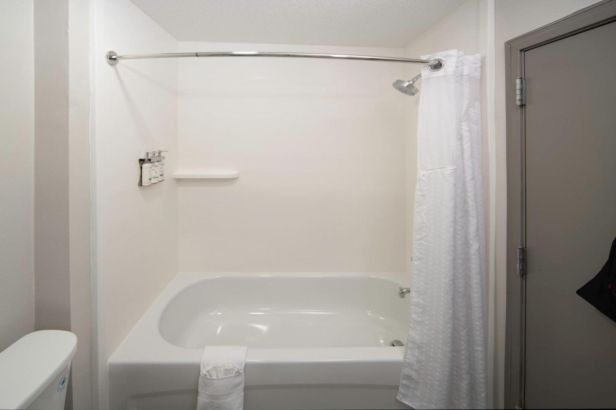 Holiday Inn Express & Suites Indianapolis - East By Ihg Eksteriør bilde