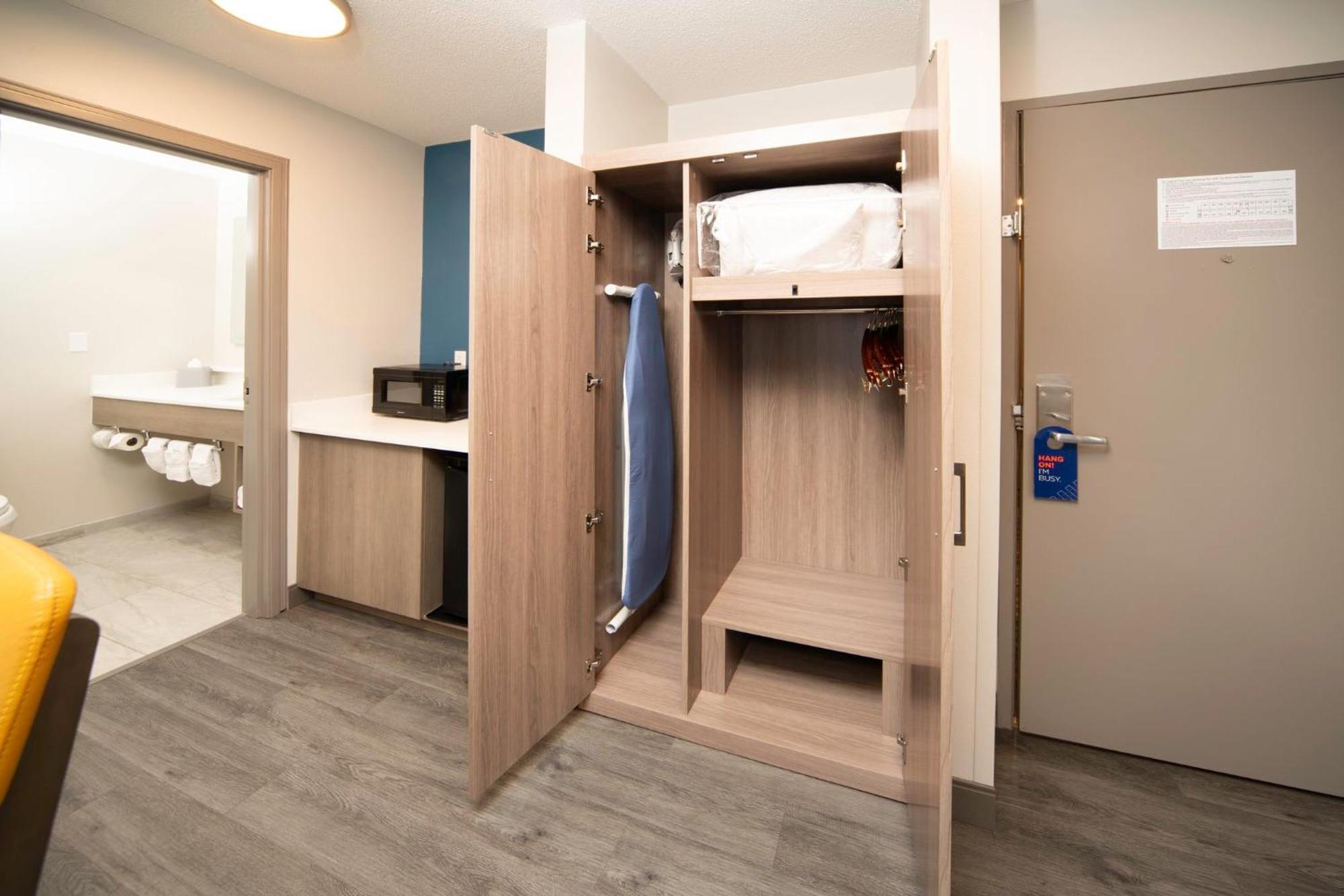 Holiday Inn Express & Suites Indianapolis - East By Ihg Eksteriør bilde