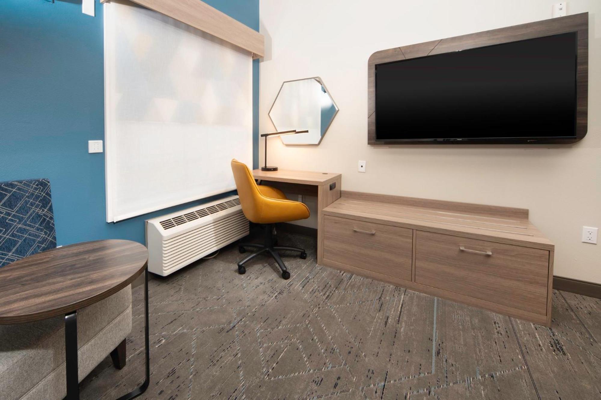Holiday Inn Express & Suites Indianapolis - East By Ihg Eksteriør bilde